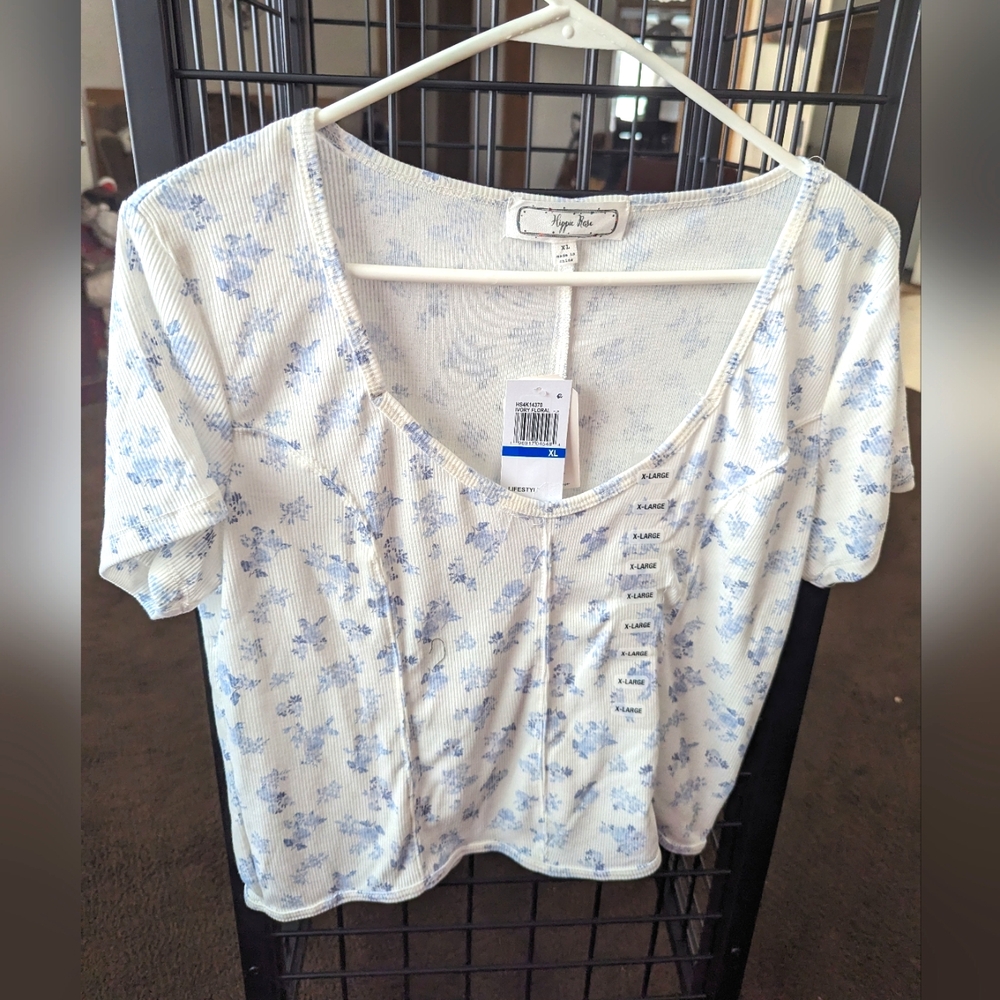 Beautiful Hippie Rose Top